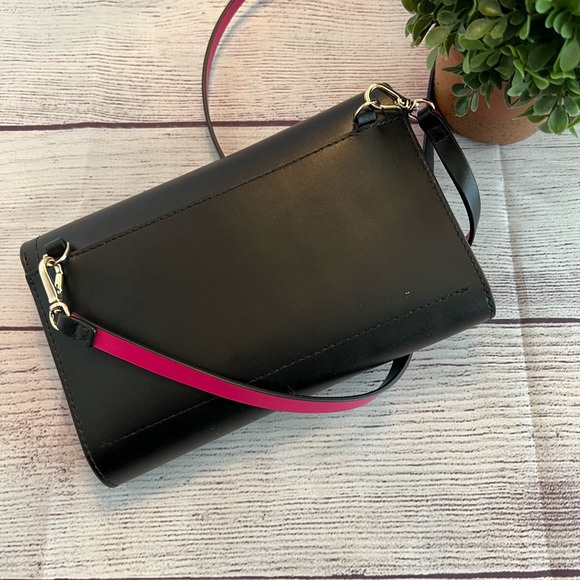 Kate Spade Crossbody Phone Purse - Picture 5 of 8